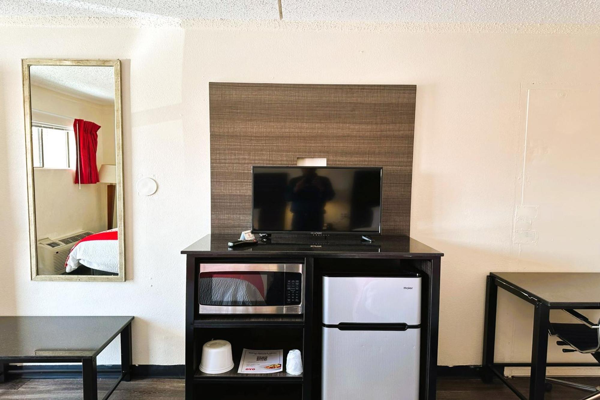 Oyo Hotel San Antonio Lackland Afb Seaworld Hwy 90 W Экстерьер фото