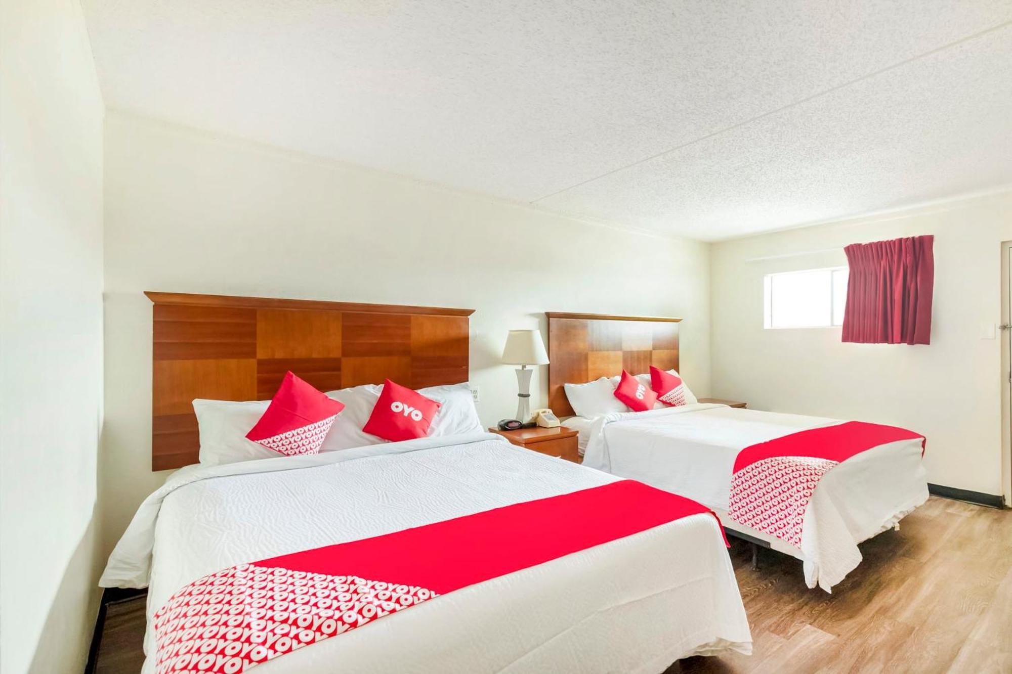Oyo Hotel San Antonio Lackland Afb Seaworld Hwy 90 W Экстерьер фото
