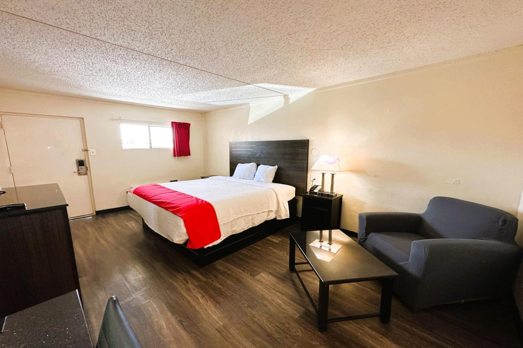 Oyo Hotel San Antonio Lackland Afb Seaworld Hwy 90 W Экстерьер фото
