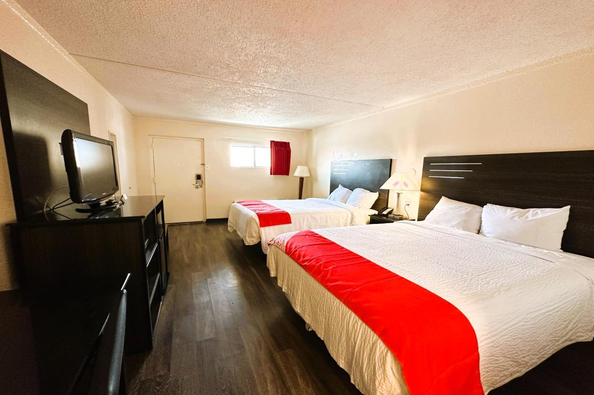 Oyo Hotel San Antonio Lackland Afb Seaworld Hwy 90 W Экстерьер фото