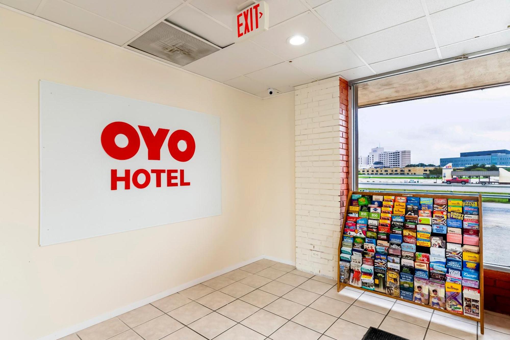 Oyo Hotel San Antonio Lackland Afb Seaworld Hwy 90 W Экстерьер фото